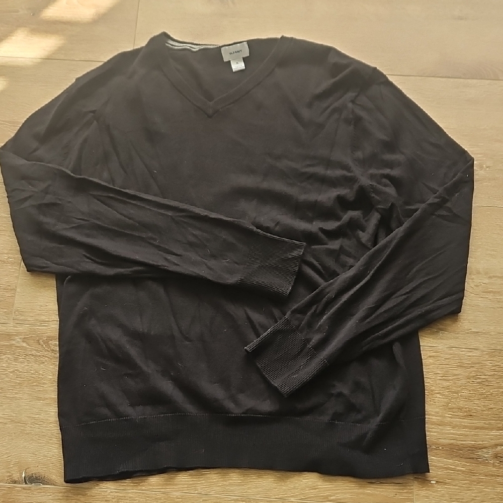 Old Navy Black V-Neck Sweater